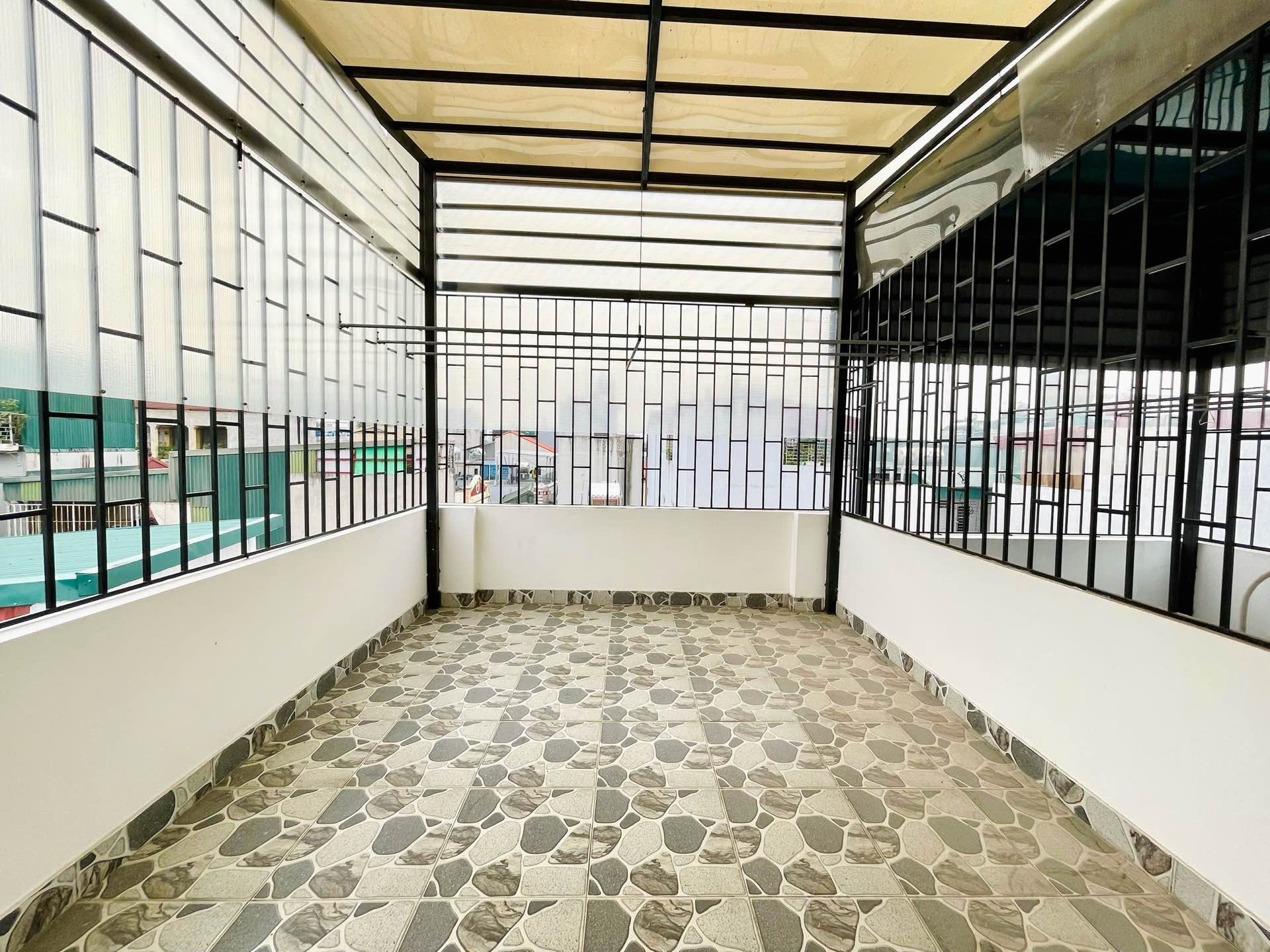 Bán nhà Hoa Lâm 51m2 | 5 tầng | 3,6m2 x 9,5m | 9,9 tỷ - Long Biên - Lô góc, Ngõ gần ôtô, nhà mới, đẹp long lanh - Tặng Full nội thất - Ảnh 7