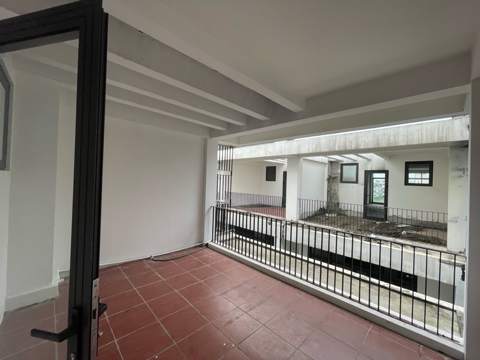 Bán Shophouse, Liền kề Bình Minh Garden - 79m2 | 4 tầng | Mặt tiền 4,5m x 17,5m | Giá 25 tỷ - 93 Đức Giang, Long Biên - Thang máy, Kinh doanh đỉnh, View chung cư, Sổ đỏ lâu dài - Ảnh 15