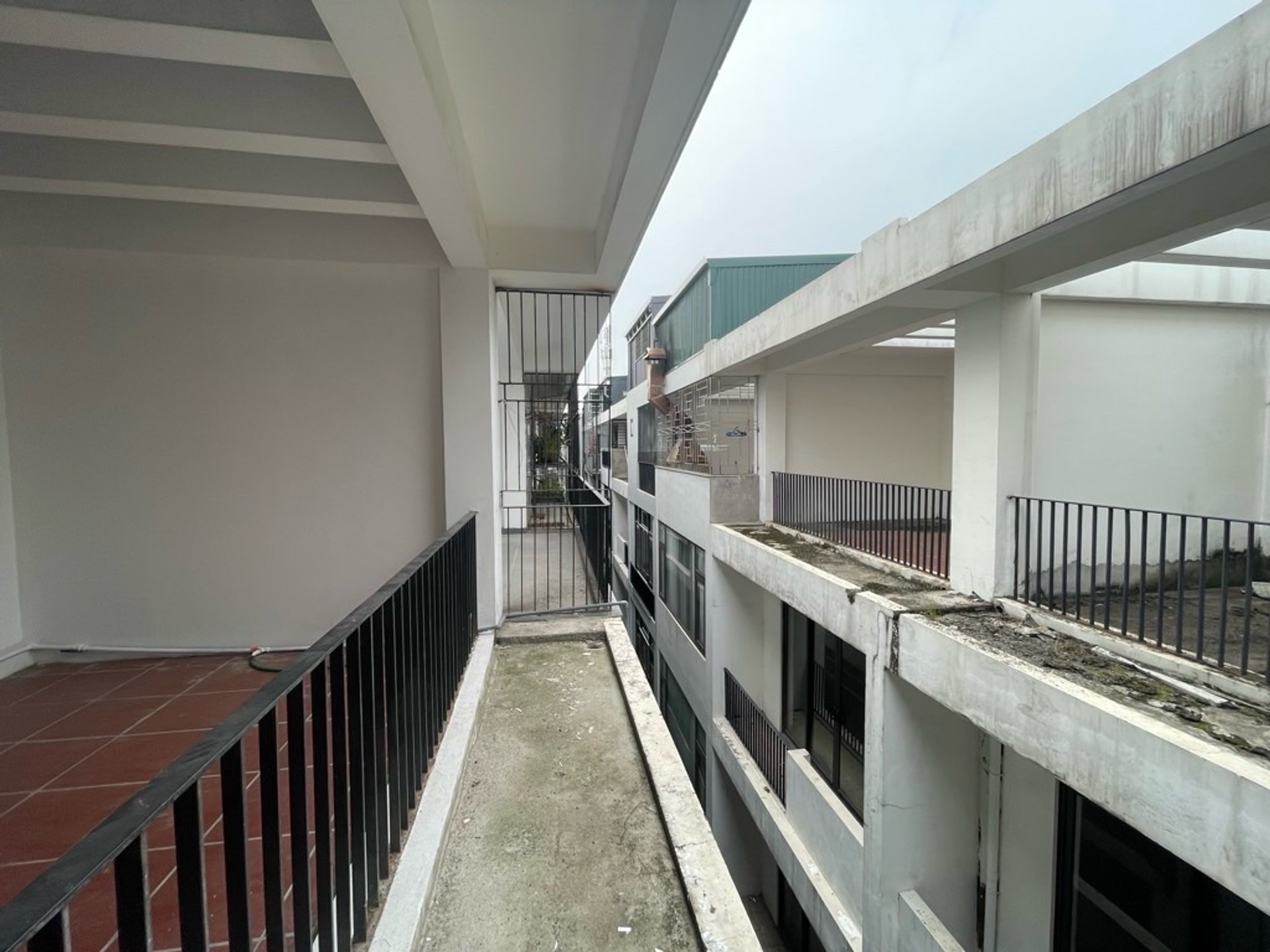 Bán Shophouse, Liền kề Bình Minh Garden - 79m2 | 4 tầng | Mặt tiền 4,5m x 17,5m | Giá 25 tỷ - 93 Đức Giang, Long Biên - Thang máy, Kinh doanh đỉnh, View chung cư, Sổ đỏ lâu dài - Ảnh 16