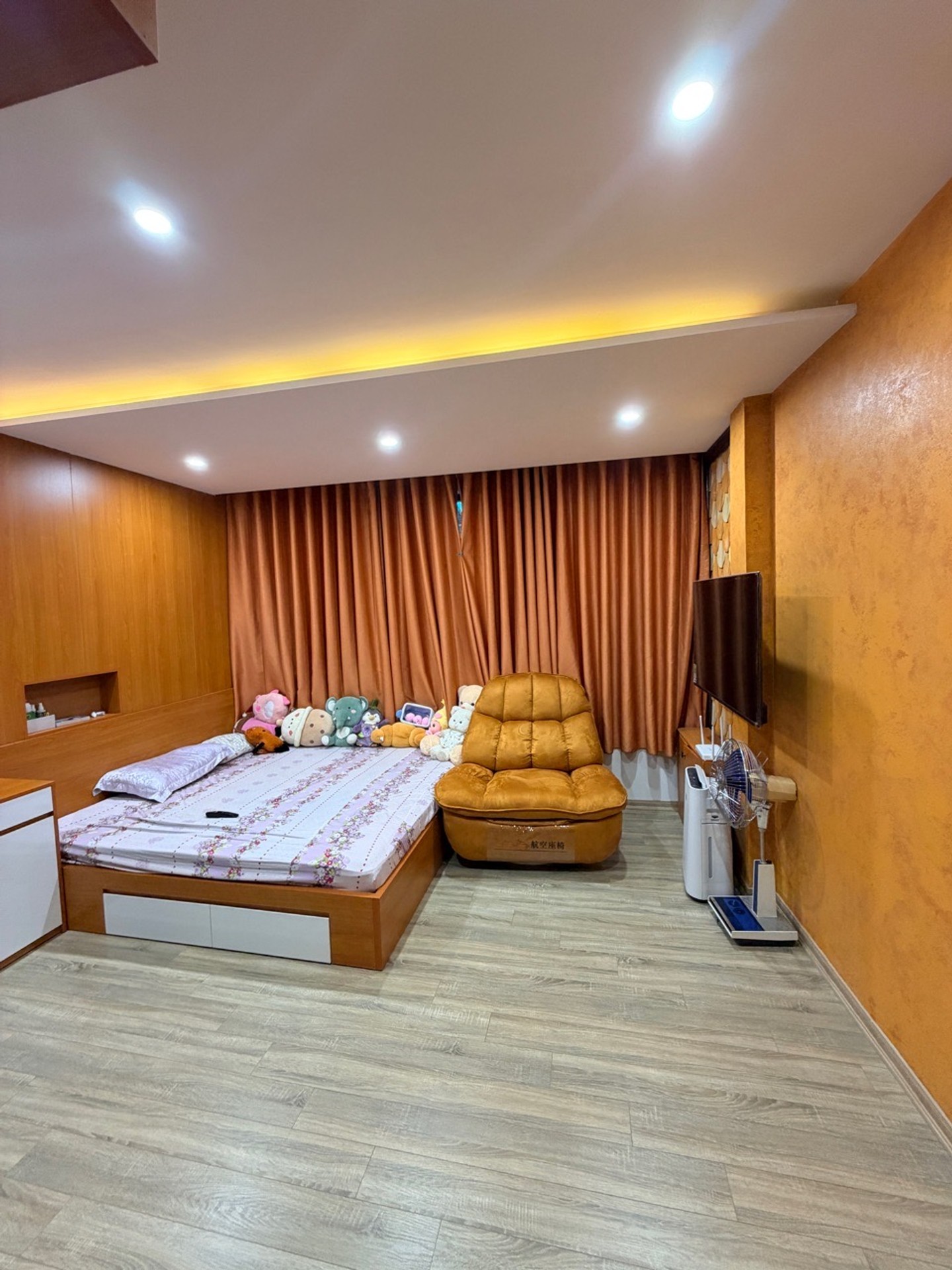 Bán nhà Nguyễn Văn Cừ - 50m2 | 4 tầng | 4,2m x 11,6m | Giá 11,5 tỷ - Q. Long Biên - Liên hệ 0982.497.846 - 2 thoáng, Full nội thất, Ngõ thông, Gần ôtô - Ảnh 3