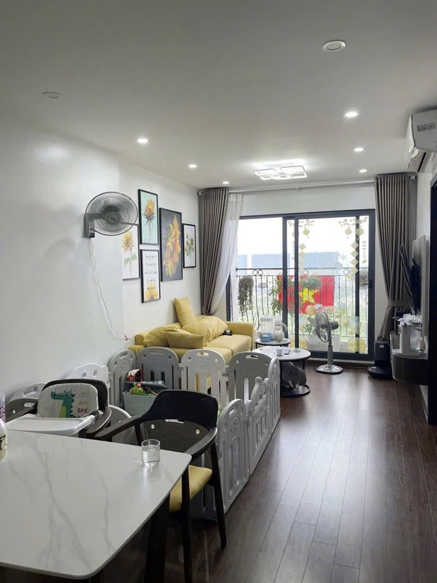 Bán căn hộ 2PN | 69m2 | 5,4 tỷ – Chung cư Hà Nội Homeland – Thượng Thanh, Long Biên – Liên hệ 0862.366.568 Bán căn hộ 2PN | 69m2 | 5,4 tỷ – Chung cư Hà Nội Homeland – Thượng Thanh, Long Biên – Liên hệ 0862.366.568