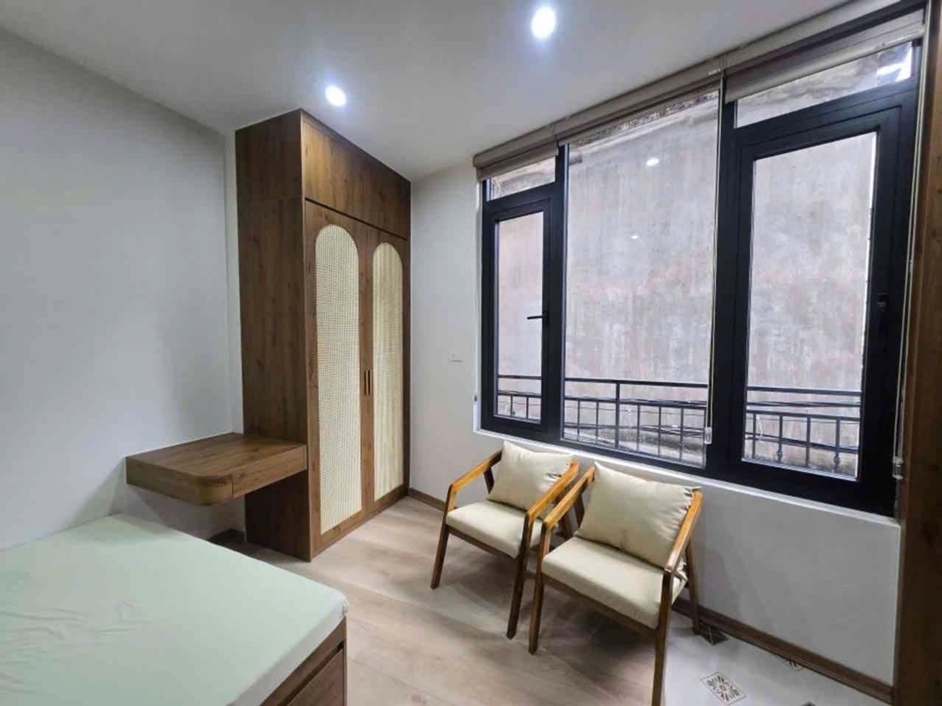 Bán nhà Đội Cấn - 47m2 | 7 tầng | 4,4m x 10,7m | Giá 21,5 tỷ - Q. Ba Đình - Liên hệ 0982.497.846 - Siêu phẩm tòa nhà dòng tiền, Lô góc 7 tầng, thang máy - Ảnh 2