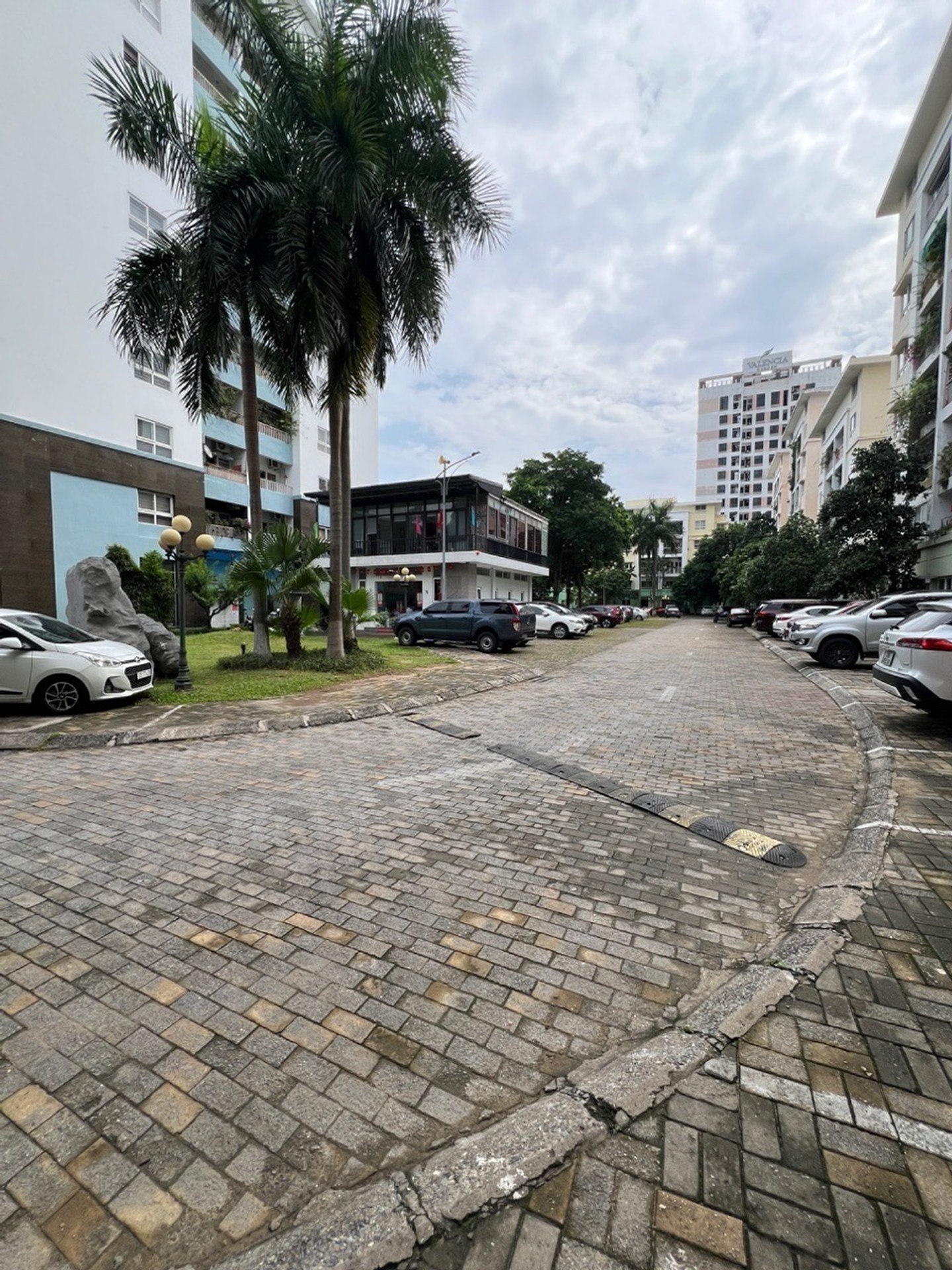 Bán chung cư Việt Hưng - 2PN | 1VS | 2 Ban công | 74m2 | Giá 4,3 tỷ - Happy House Garden - CT18 | Tòa T8 - Tầng 5 - Ảnh 10