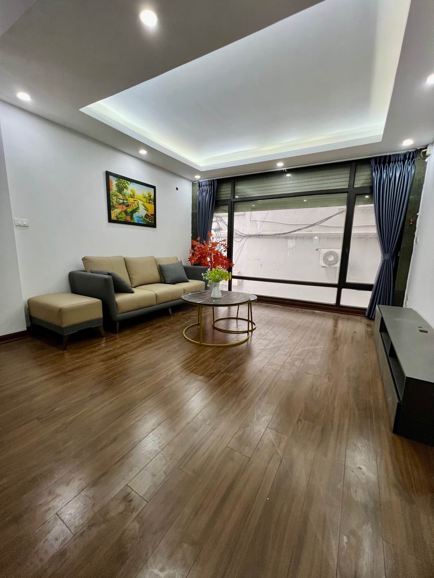 Bán nhà Trường Lâm, Q. Long Biên - 34m2 | 5 tầng | Diện tích 4m x 8,6m | Giá 10,39 tỷ– 【Nhà đẹp, Xây mới, Full nội thất, 2 nhà ra phố, Gara ôtô, 2 thoáng】 - Ảnh 4