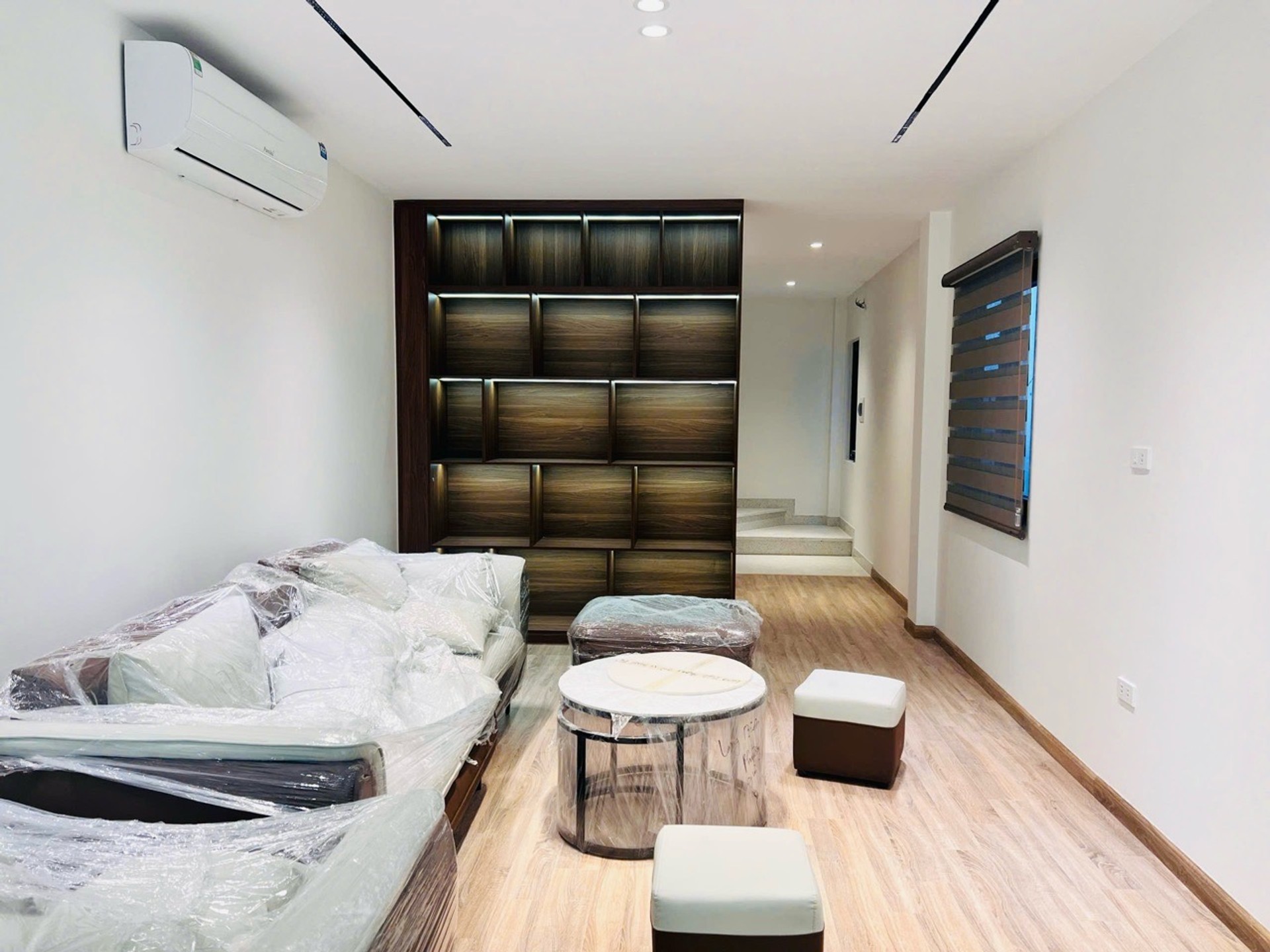 Bán nhà Tư Đình, Q. Long Biên - 50m2 | 7 tầng | Mặt tiền 3,5m x 14,4m | Giá 19 tỷ – 【Nhà đẹp, Thang máy, Xây mới, Full nội thất】 - Ảnh 4
