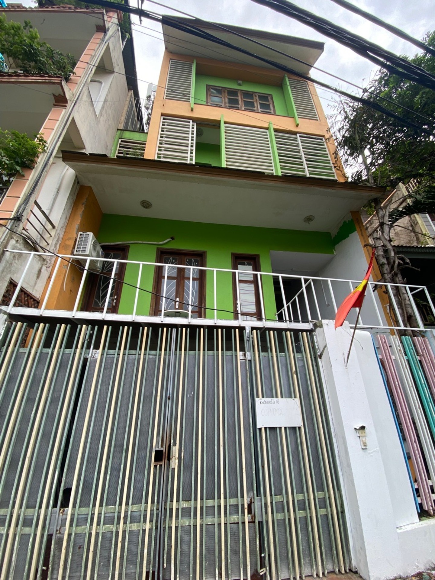 BÁN ĐẤT TẶNG NHÀ 4 TẦNG VIEW HỒ GIÁP BÁT – Ô TÔ TRÁNH, MẶT TIỀN 6.8M, PHÙ HỢP XÂY BUILDING VĂN PHÒNG, GIÁ 22.5 TỶ BÁN ĐẤT TẶNG NHÀ 4 TẦNG VIEW HỒ GIÁP BÁT – Ô TÔ TRÁNH, MẶT TIỀN 6.8M, PHÙ HỢP XÂY BUILDING VĂN PHÒNG, GIÁ 22.5 TỶ
