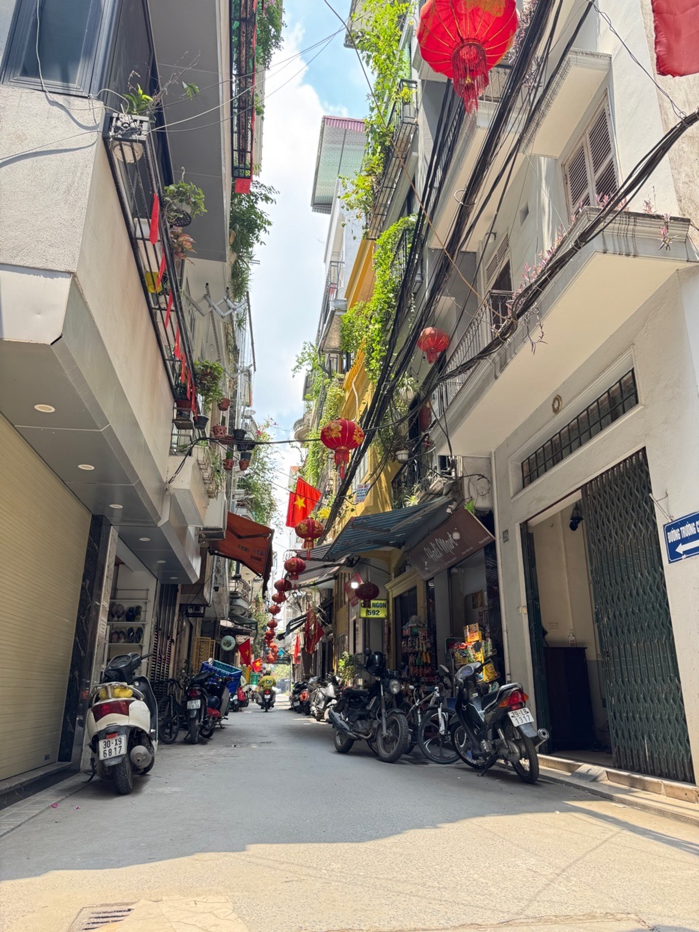 Ảnh 5 nhà Trường Chinh, Kim Liên