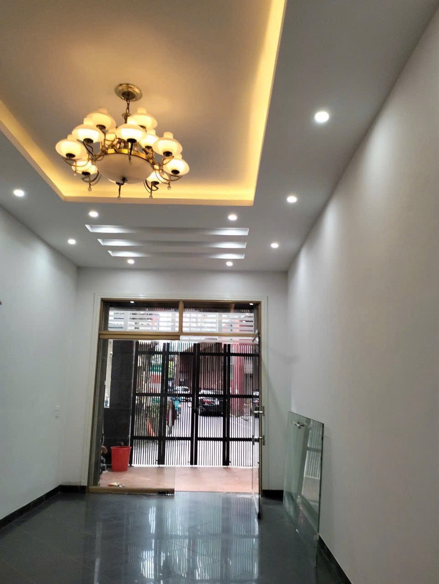 Bán nhà Ngô Gia Tự, Long Biên - 85m2 | 4 tầng | Mặt tiền 4,1m x 19,8m | Giá 18,5 tỷ - Ảnh 9