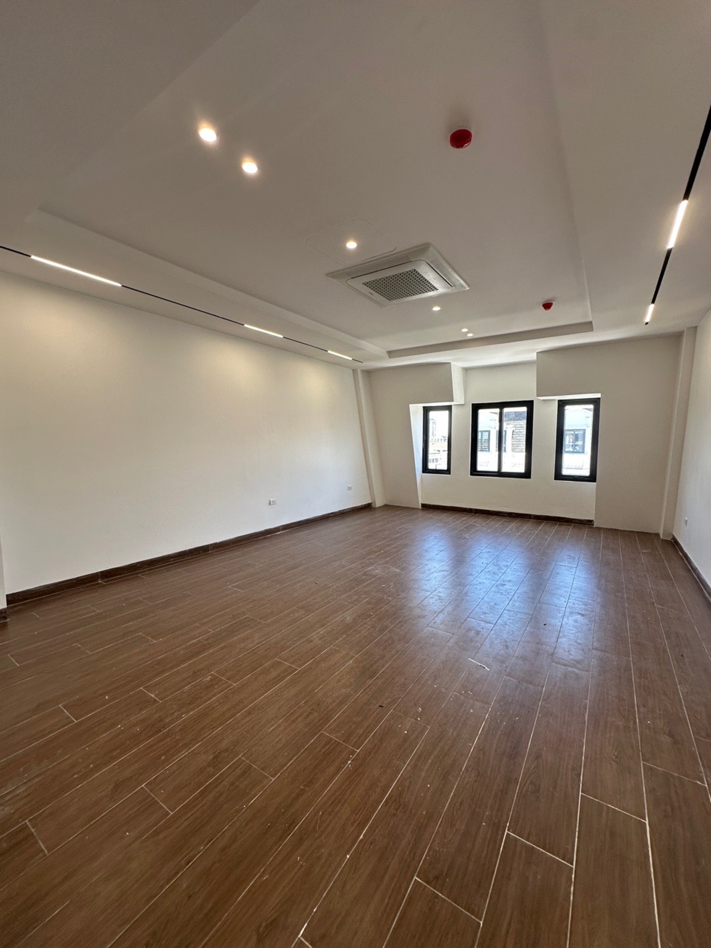 Bán liền kề Louis City Hoàng Mai 108m2 | 6 tầng | 5m x 20m | 37,5 tỷ - 0862.366.568 - Ảnh 12