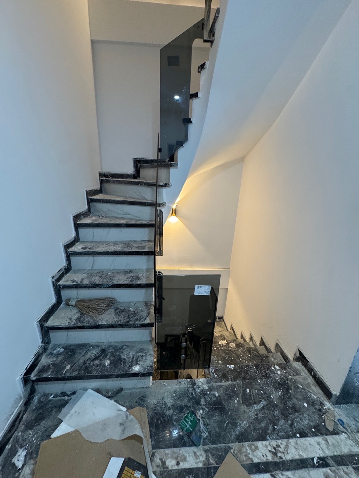 Bán nhà Nguyễn Văn Cừ - 87m2 | 6 tầng | 4,1m x 22m | Giá 20,8 tỷ - Q. Long Biên - Liên hệ 0982.497.846 - Nhà đẹp, Mê ngay từ cái nhìn đầu tiên, Thang máy, Full nội thất cao cấp, 6 phòng ngủ Master sang trọng, Nhà thoáng trước sau - Ảnh 13