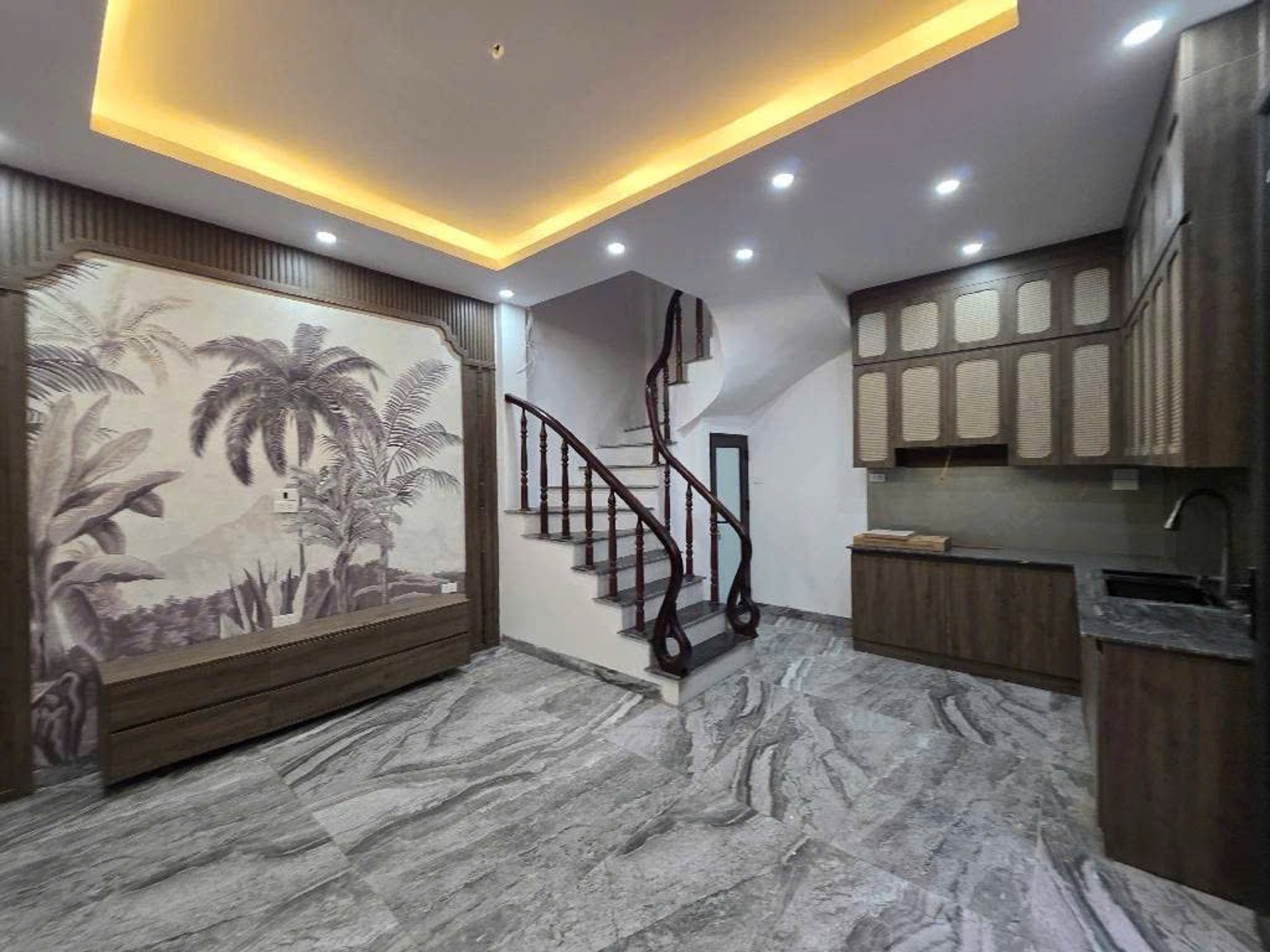 Bán nhà Kẻ Tạnh 47m2 | 6 tầng | 3,6m x 10m | 8,25 tỷ - Long Biên - Căn góc | Ô tô đỗ cửa | View hồ - Ảnh 8