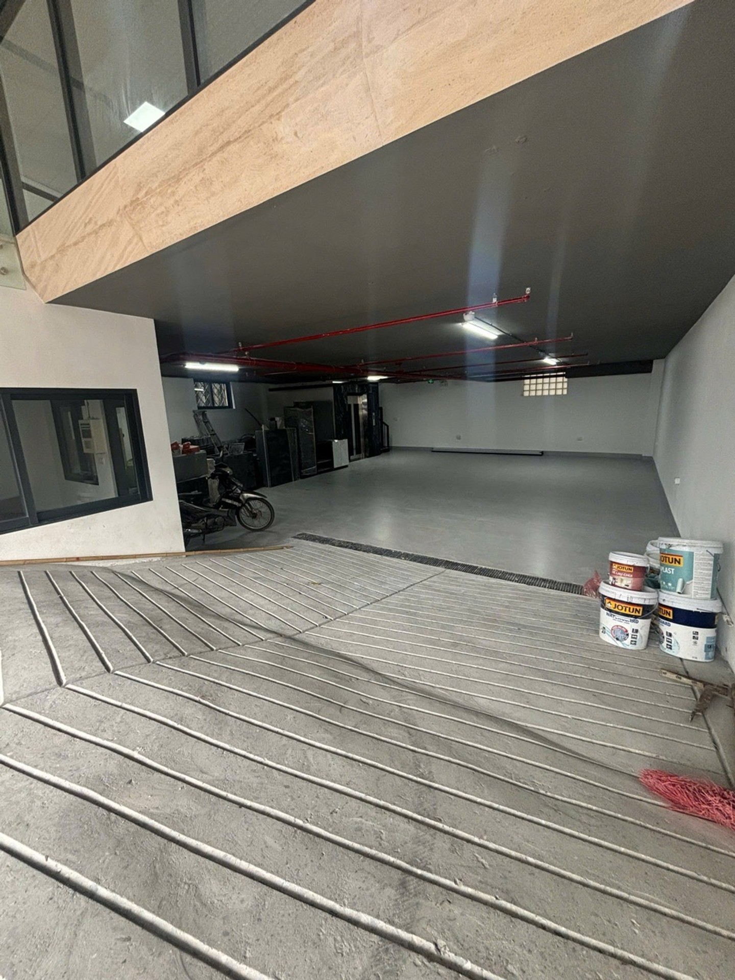 Bán Building 9 tầng mặt phố Hồng Tiến – Lô góc ngã tư – Dòng tiền 180 triệu/tháng Bán Building 9 tầng mặt phố Hồng Tiến – Lô góc ngã tư – Dòng tiền 180 triệu/tháng
