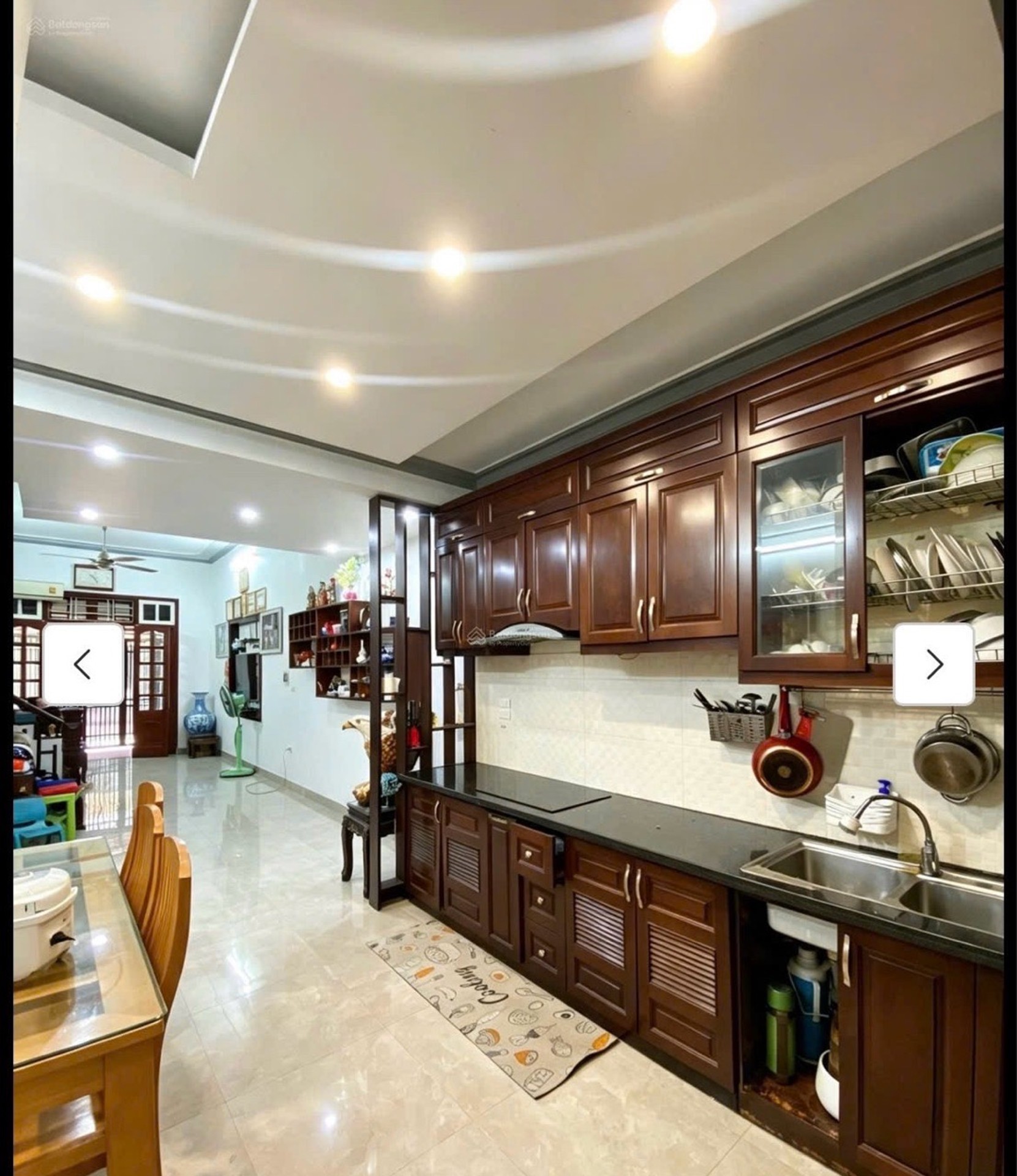 Bán nhà Ngô Gia Tự, Q. Long Biên – 68m2 | 3 tầng | Mặt tiền 4,1m x 16m | Giá 13,8 tỷ Bán nhà Ngô Gia Tự, Q. Long Biên – 68m2 | 3 tầng | Mặt tiền 4,1m x 16m | Giá 13,8 tỷ