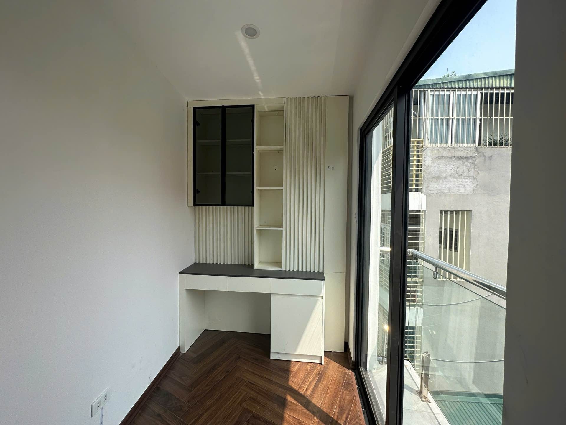 Bán nhà Trường Lâm, Q. Long Biên - 50m2 | 7 tầng | Mặt tiền 7,5m x 7,6m | Giá 14 tỷ - 【Nhà đẹp, Thang máy, Xây mới, Full nội thất】 - Ảnh 5