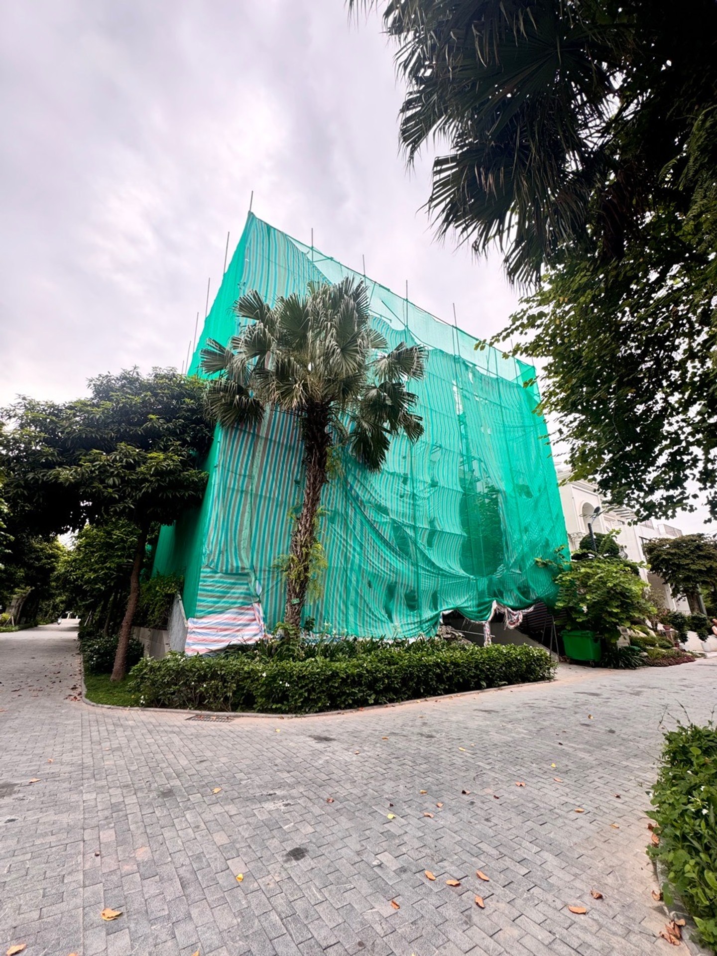 Bán biệt thự Khai Sơn Hill – 323m2 | 4 tầng | 1 hầm | 18m x 19m | Giá 129 tỷ – Q. Long Biên – Liên hệ 0982.497.846 – Lô góc 3 mặt tiền, View công viên, Đẳng cấp thượng lưu Bán biệt thự Khai Sơn Hill – 323m2 | 4 tầng | 1 hầm | 18m x 19m | Giá 129 tỷ – Q. Long Biên – Liên hệ 0982.497.846 – Lô góc 3 mặt tiền, View công viên, Đẳng cấp thượng lưu