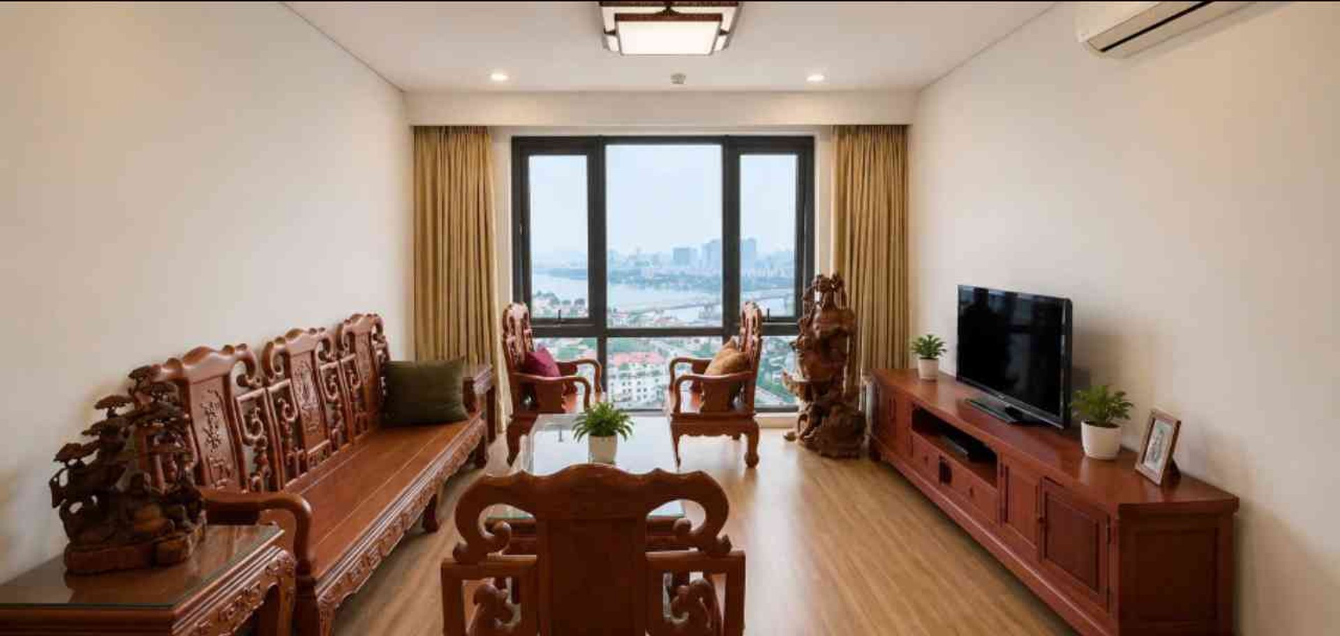 Bán căn hộ 3PN | 114m2 | 14,2 tỷ – Chung cư Mipec Riverside, Long Biên – Liên hệ 0862.366.568 Bán căn hộ 3PN | 114m2 | 14,2 tỷ – Chung cư Mipec Riverside, Long Biên – Liên hệ 0862.366.568