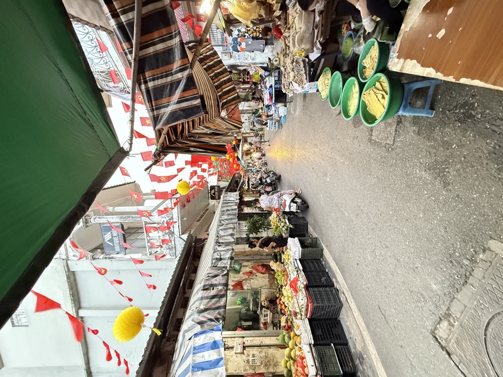 Bán nhà mặt phố Thanh Hà – 98m2 | 1 tầng | 6,4m x 15m | Giá 55 tỷ – Q. Hoàn Kiếm – Liên hệ 0982.497.846 – Mặt phố, Mặt chợ, Kinh doanh sầm uất, Khách mua xây 6,7 tầng thang máy tuyệt đẹp Bán nhà mặt phố Thanh Hà – 98m2 | 1 tầng | 6,4m x 15m | Giá 55 tỷ – Q. Hoàn Kiếm – Liên hệ 0982.497.846 – Mặt phố, Mặt chợ, Kinh doanh sầm uất, Khách mua xây 6,7 tầng thang máy tuyệt đẹp