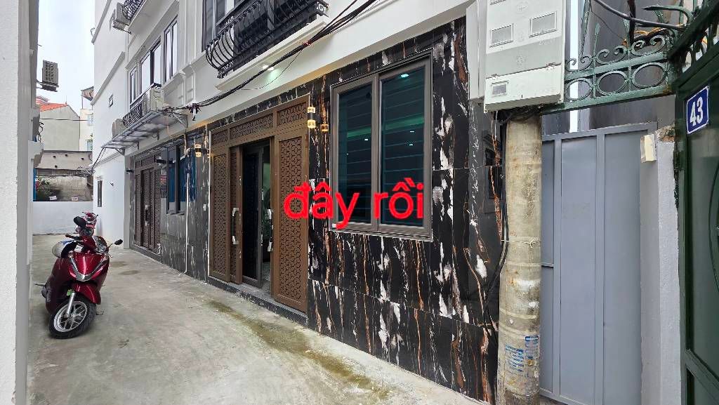 Bán nhà Trường Lâm, Q. Long Biên – 30m2 | 6 tầng | Mặt tiền 5,5m x 52m | Giá 7,85 tỷ – 【Nhà đẹp, Đường thông, Trung tâm tiện ích Long Biên】 Bán nhà Trường Lâm, Q. Long Biên – 30m2 | 6 tầng | Mặt tiền 5,5m x 52m | Giá 7,85 tỷ – 【Nhà đẹp, Đường thông, Trung tâm tiện ích Long Biên】